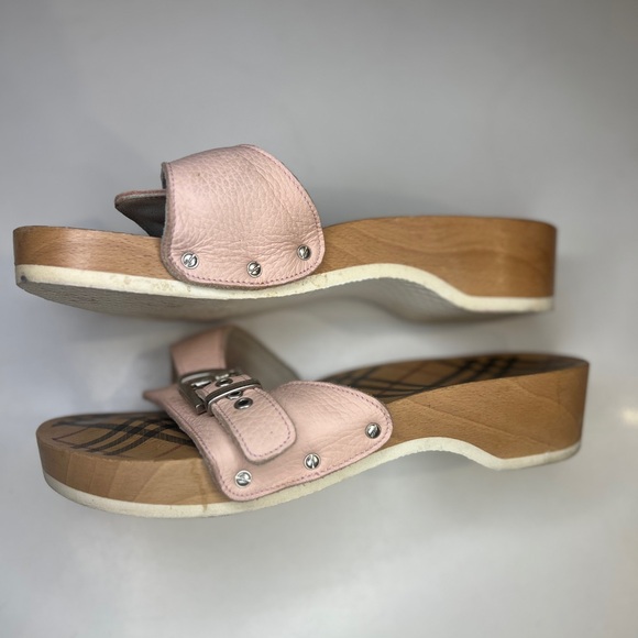 Authentic Burberry Clogs / Mule Sandals - Picture 11 of 13